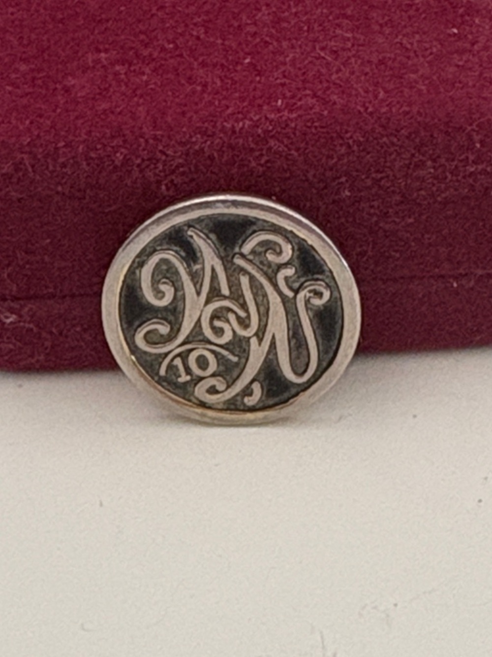 VINTAGE WEIGHT WATCHERS 1963 BADGE BROOCH